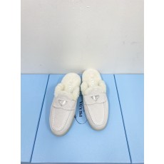 프라다 시어링 털 슬리퍼