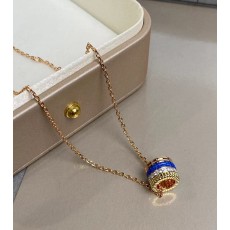 부쉐론 목걸이