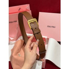 미우미우 3cm 벨트