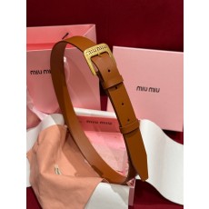 미우미우 3cm 벨트