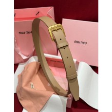 미우미우 3cm 벨트