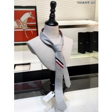 톰브라운 넥타이