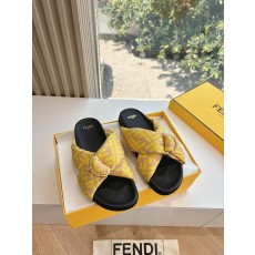 펜디 슬리퍼