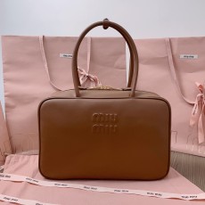 미우미우 아르카디