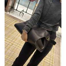더로우 마고 클러치