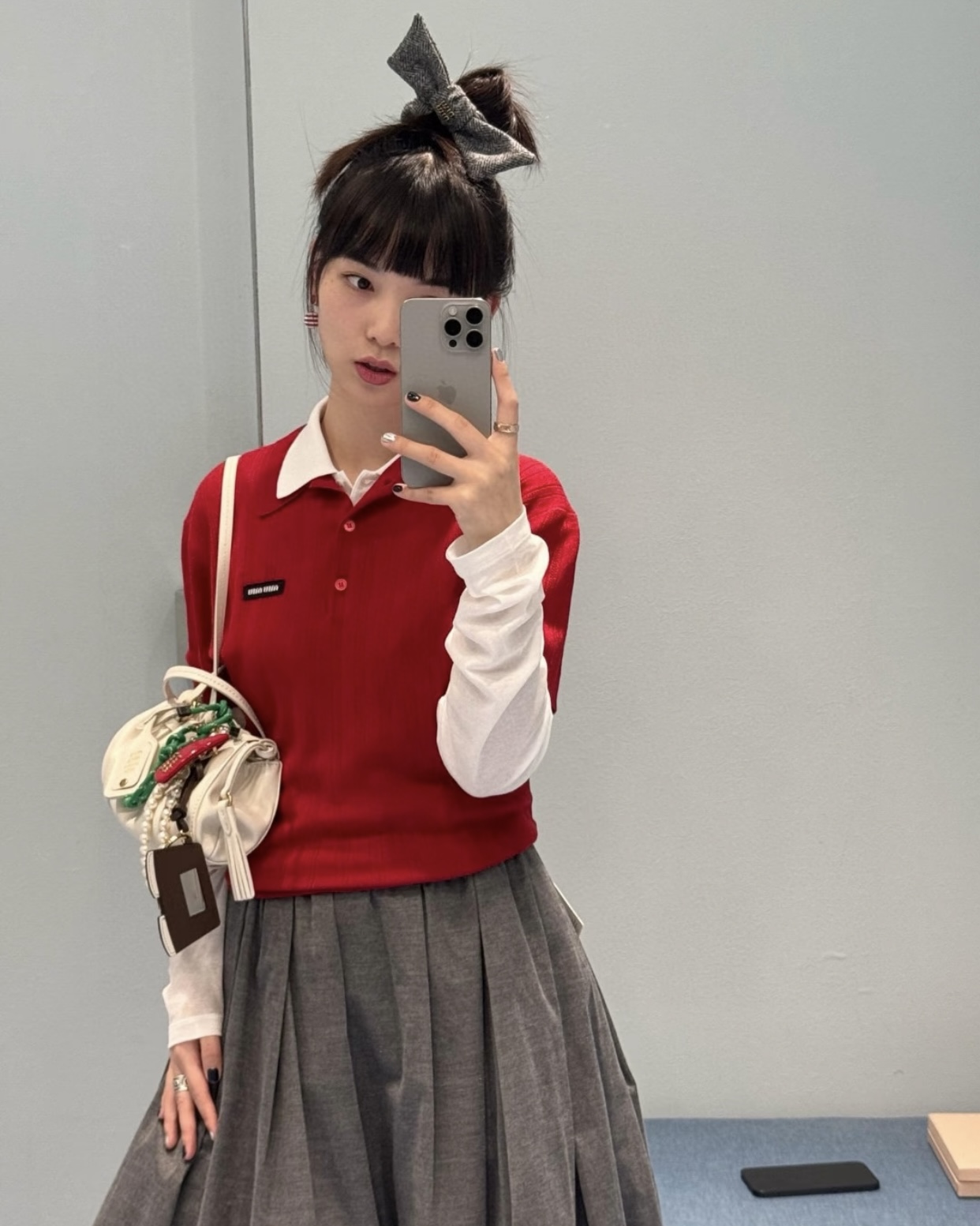 미우미우 반팔