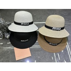 미우미우 모자