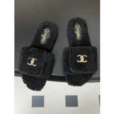 샤**넬 털슬리퍼