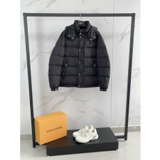 프라다 패딩