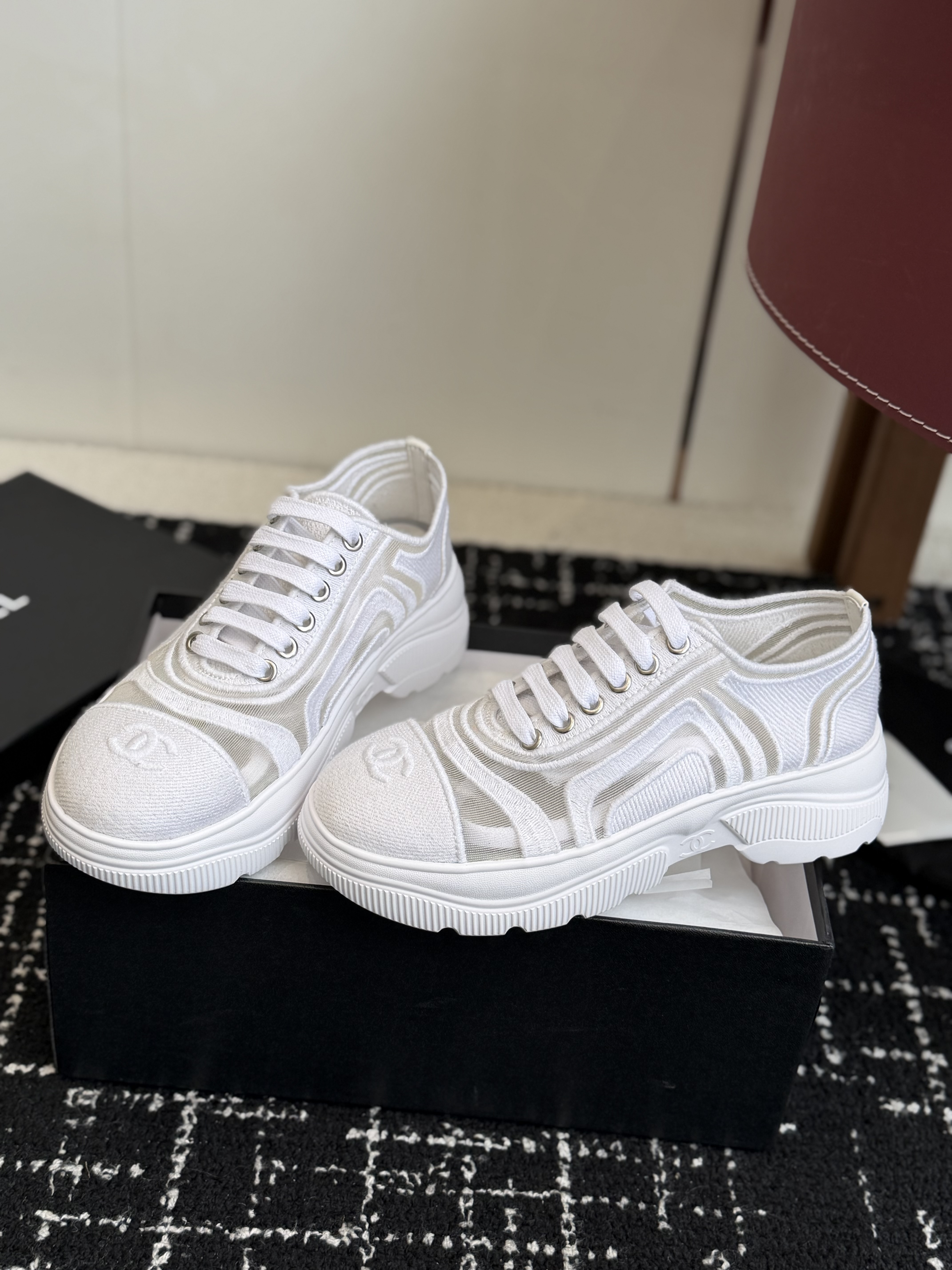 샤*넬 스니커즈