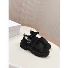프라다 샌달