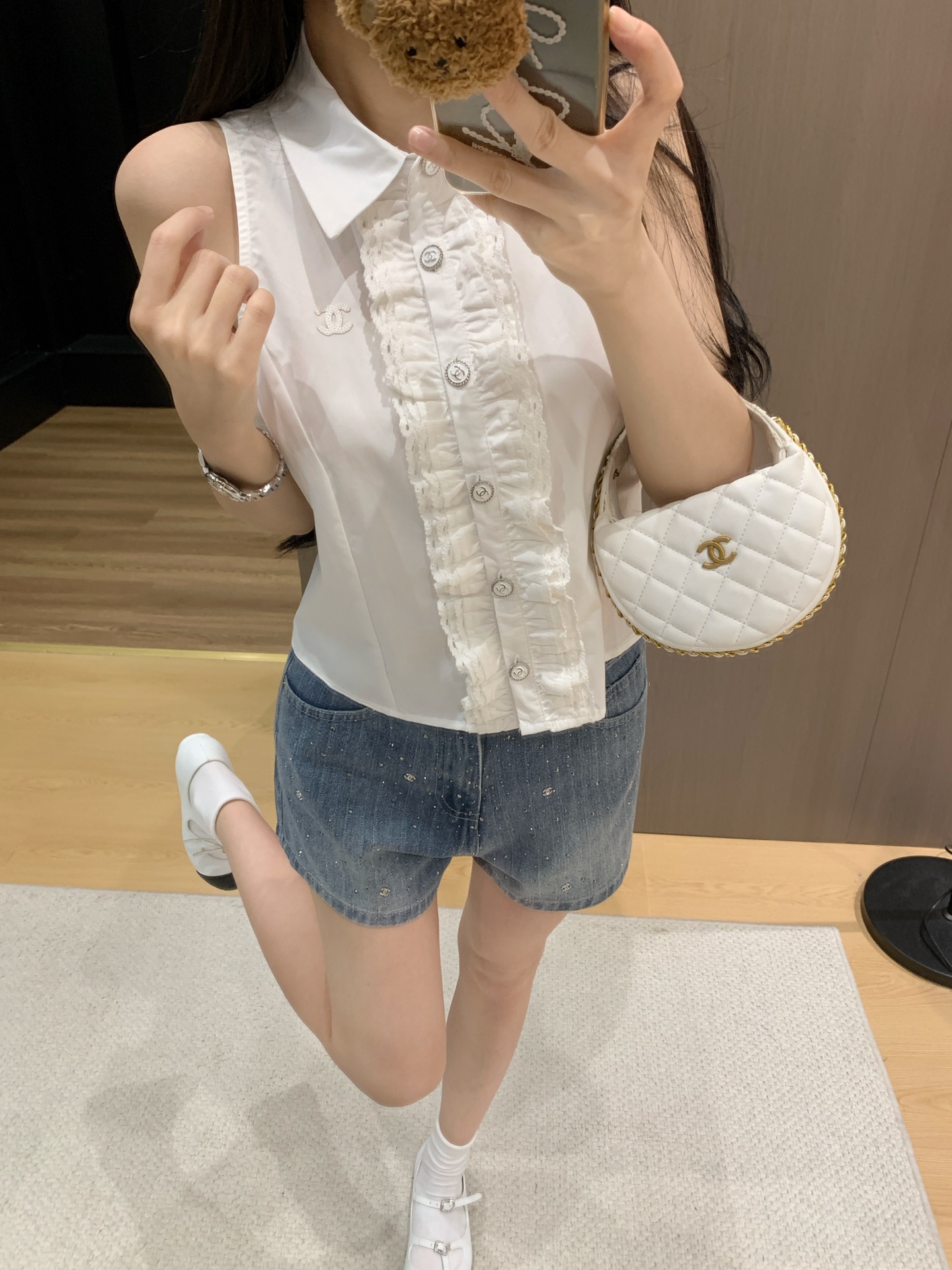 샤*넬 프릴 민소매 블라우스